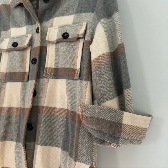 Grey Tan Plaid Checkered Shacket - Picture 6 of 14